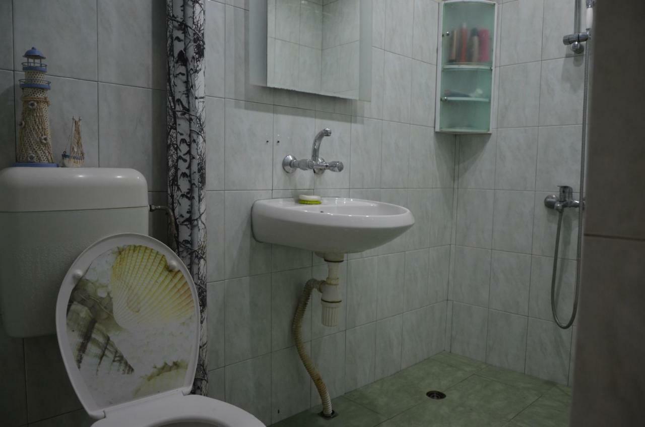 Guest House Amazonia Варна Экстерьер фото
